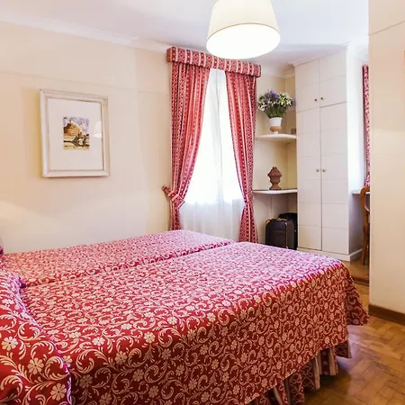 Due Torri 3* Rome